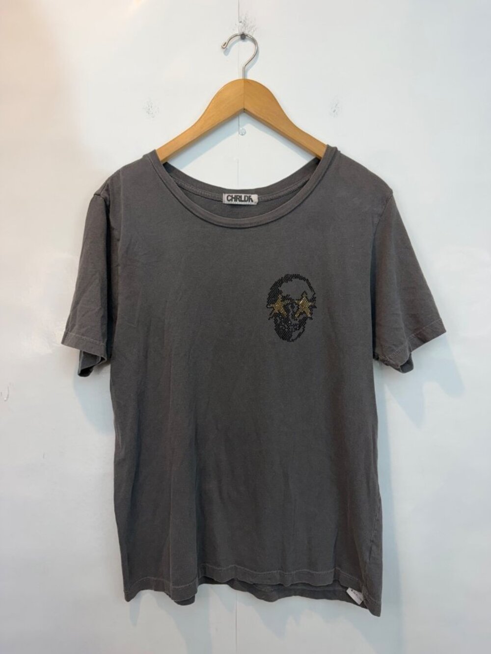Chrldr Women's Charcoal Gray Skull Embellished T Shirt Size Large Short Sleeve